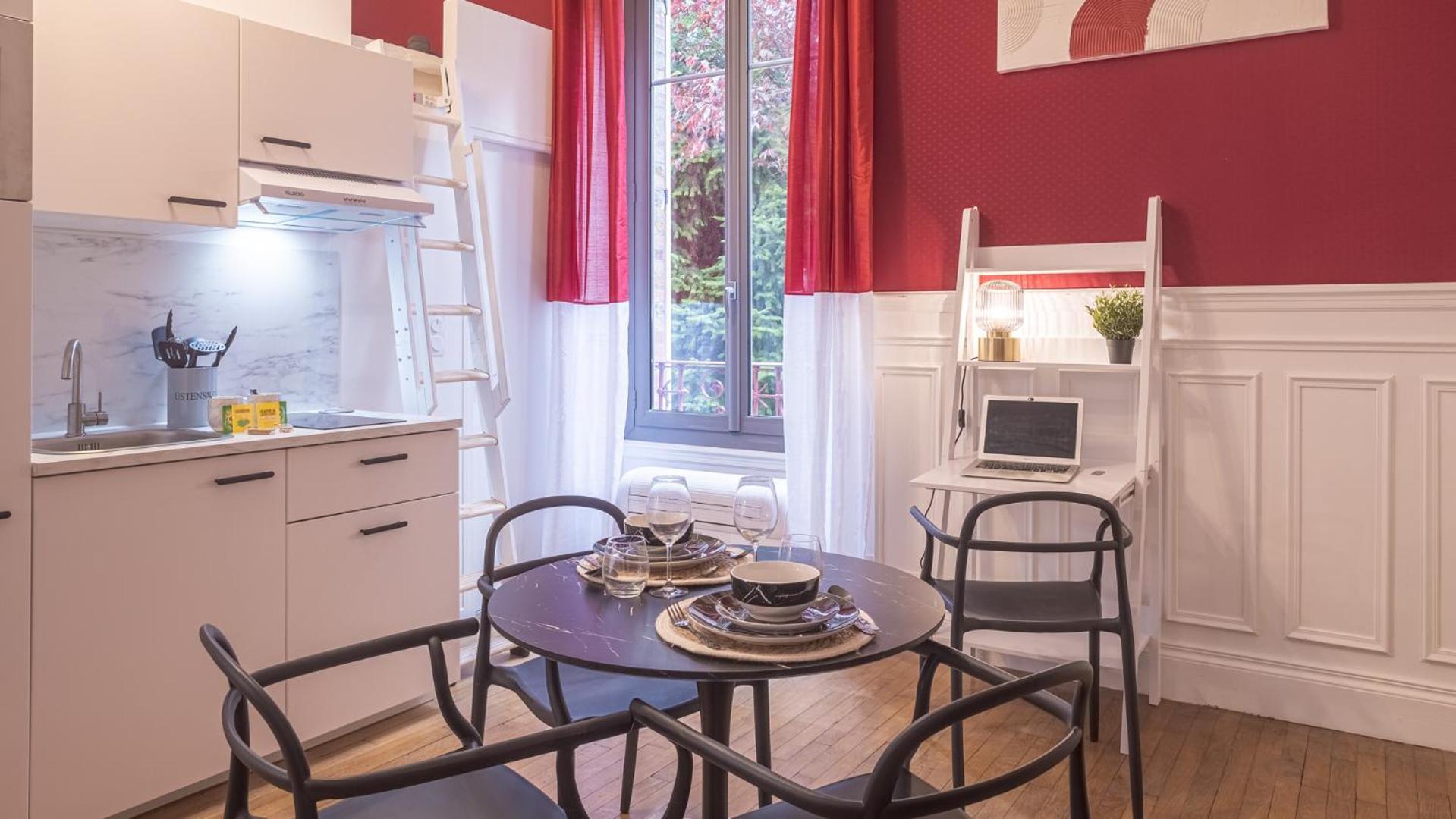 Bonappart 4 - Charme Napoleonien & Confort Troyes Exterior photo